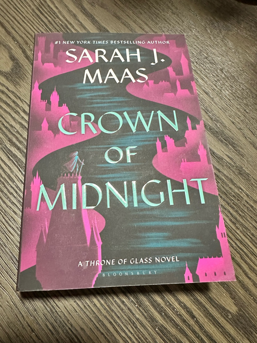 📚4 for $30 BOOK SALE - Crown of Midnight by Sarah J. Maas